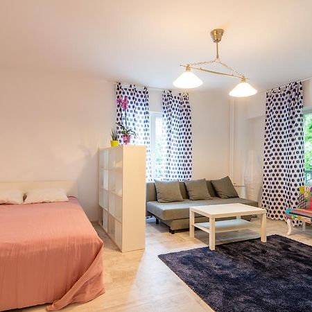 Vlad House Iancului Mihai Bravu Bukurešť Exteriér fotografie
